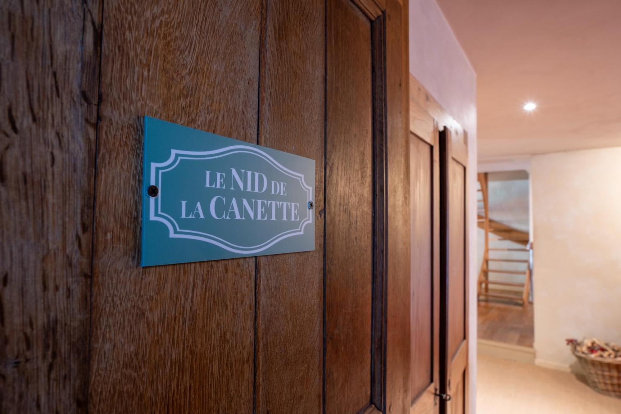 Le Nid De La Canette Durbuy Exteriör bild